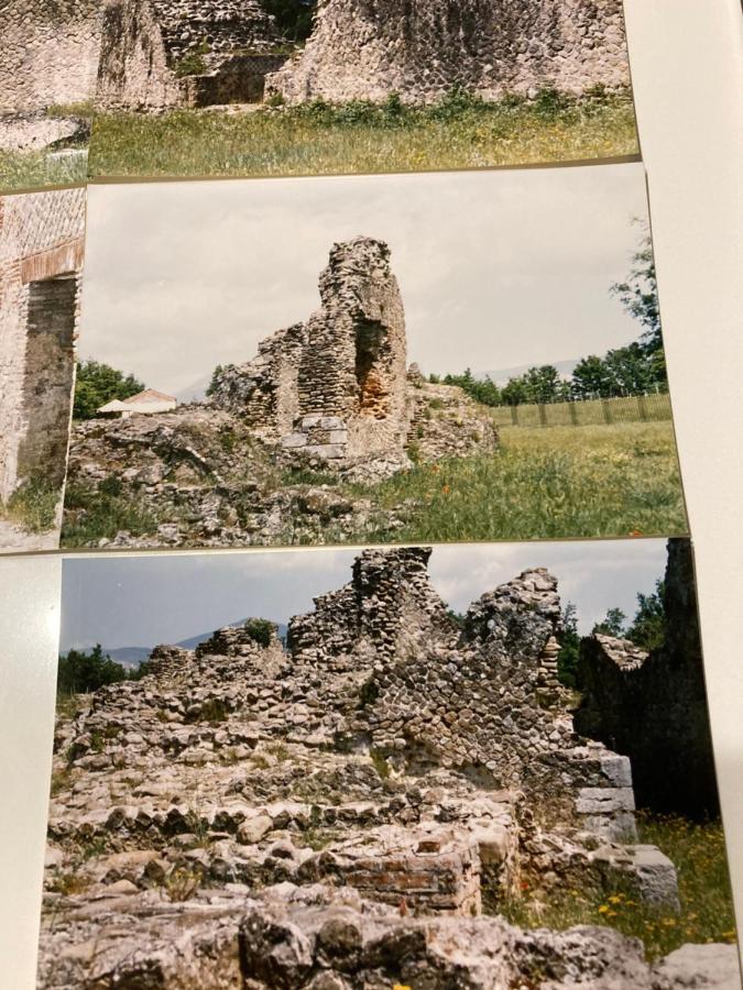 zia Teresa fitta camere in villa Viggiano Esterno foto